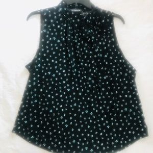 Liz Claiborne Sleeveless Tie Top NWT